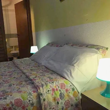 Kenzo & Kiara Guest house Rome